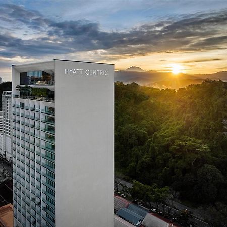 فندق Hyatt Centric كوتا كينابالو المظهر الخارجي الصورة