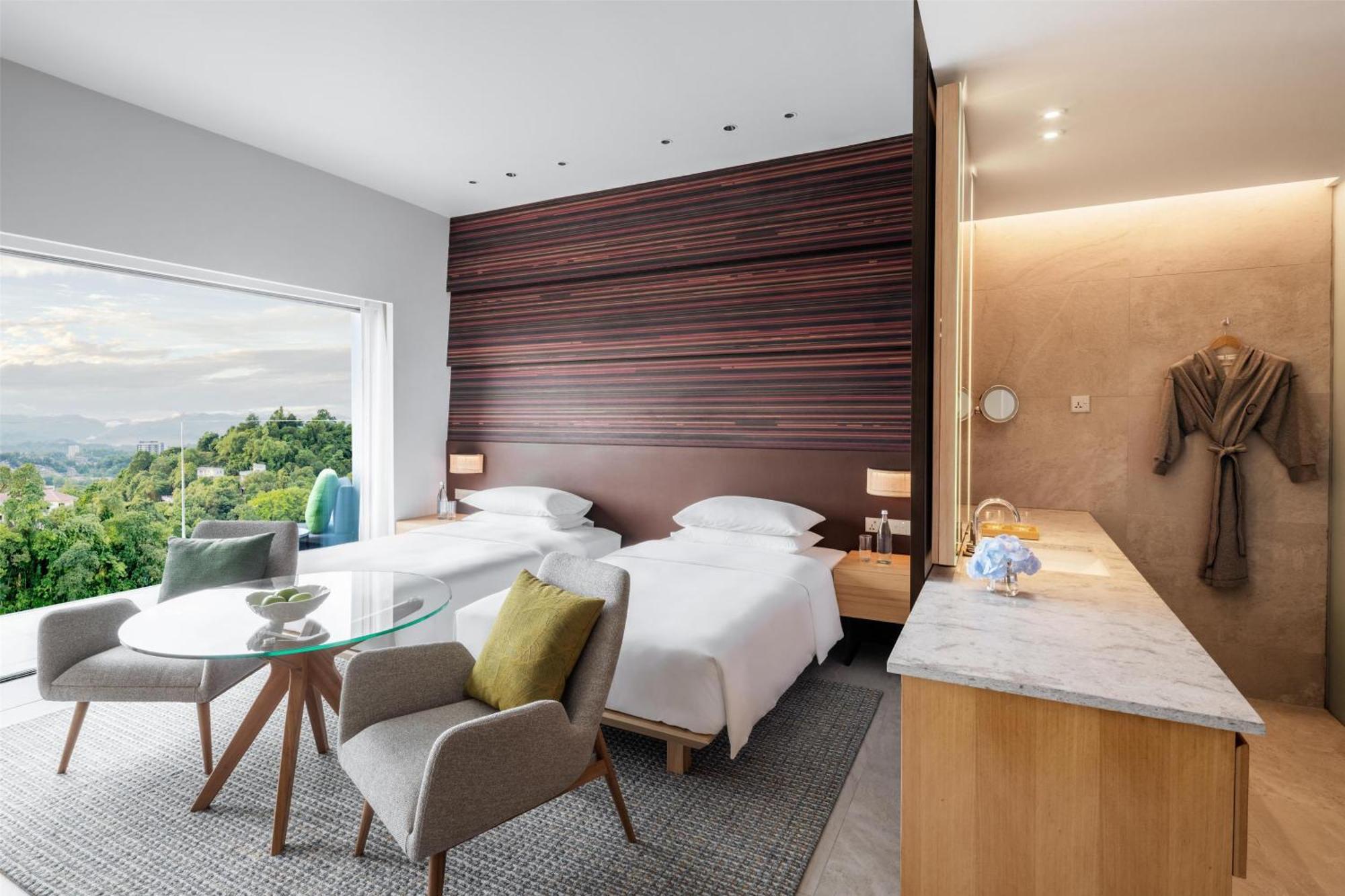 فندق Hyatt Centric كوتا كينابالو المظهر الخارجي الصورة